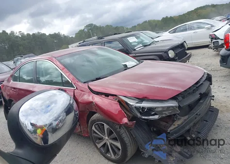 2019 Subaru Legacy 2.5I Limited z USA, uszkodzony, nr VIN 4S3BNAJ68K3002258
